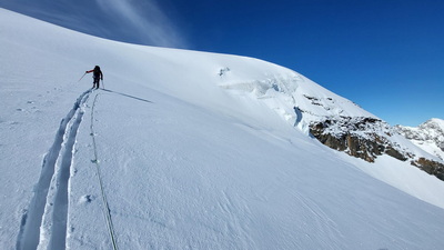 Piz Cambrena 3607m über das Val d'Arlas